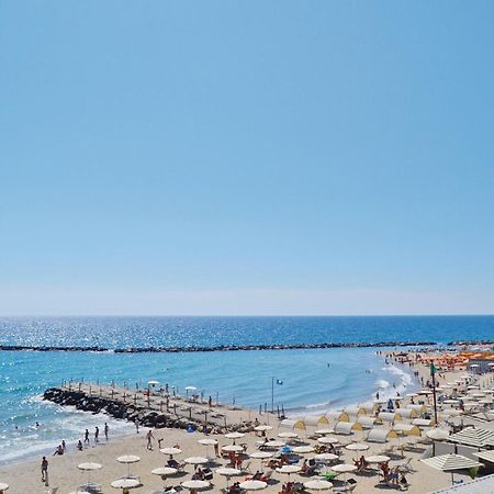 Casa Delle Rondini Διαμέρισμα Santo Stefano al Mare Εξωτερικό φωτογραφία