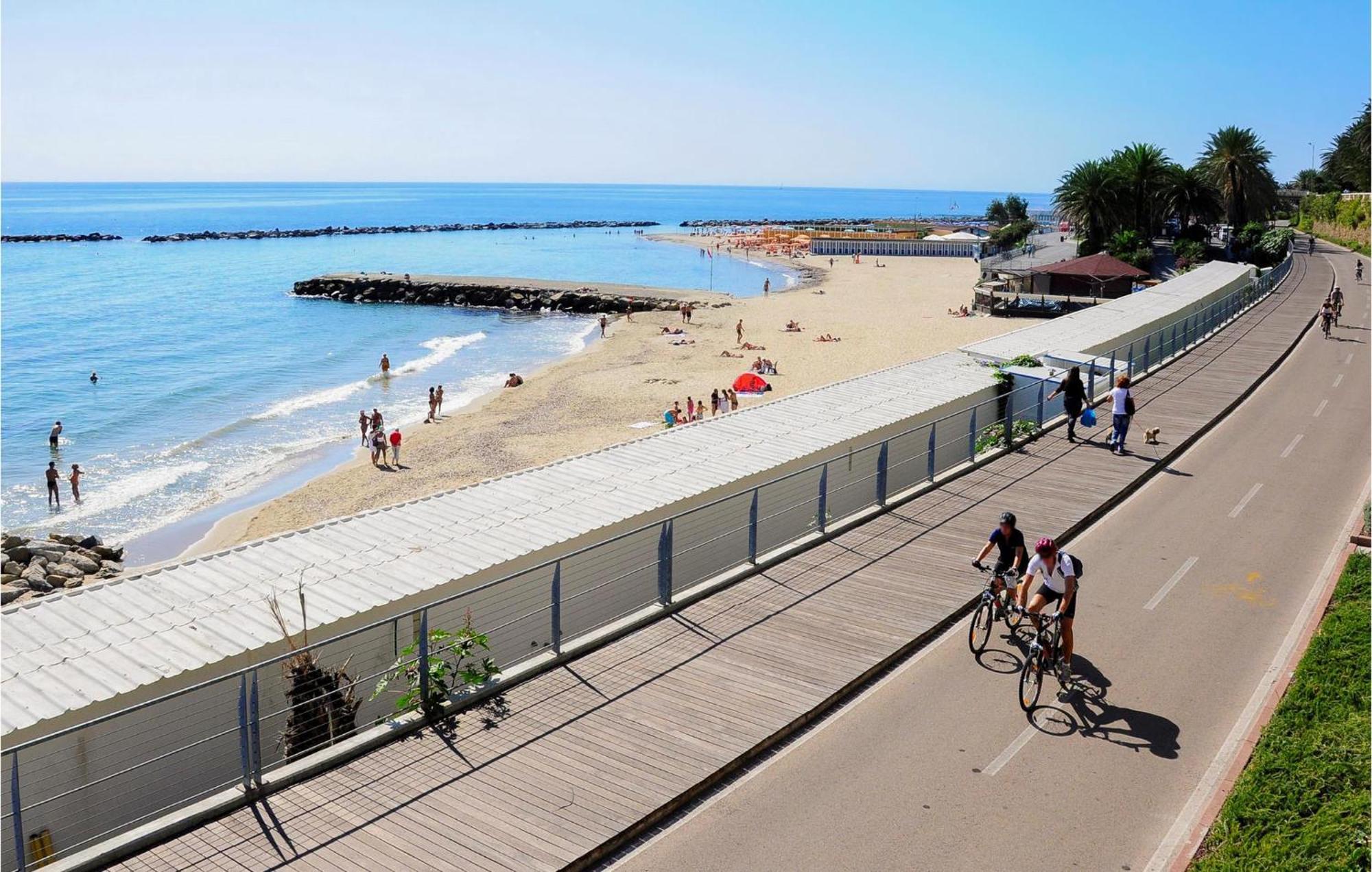 Casa Delle Rondini Διαμέρισμα Santo Stefano al Mare Εξωτερικό φωτογραφία